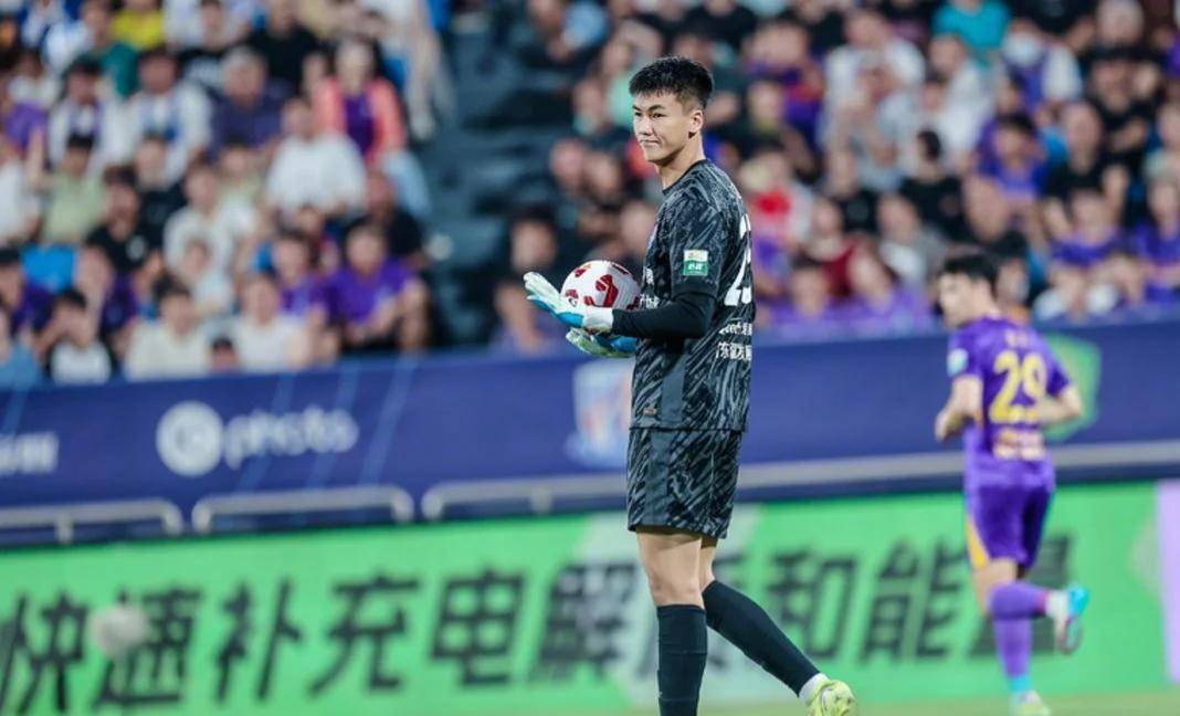 九游网页客户端-关于里程碑夜！天津津门虎再遭质疑；美洲杯关键战刷纪录；令人意外；球队文化被再次提及的信息