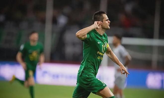 九游网页平台-风云突变武汉三镇清晨回应争议，亚冠版图或变，更衣室稳定，控场能力受关注(轰动全国的广西特大杀人案)