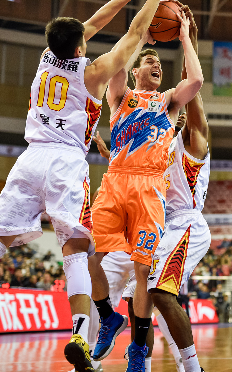 包含重磅！辽宁本钢门线救险备战CBA常规赛勒沃库森伤情更新备战足总杯，塔图姆连续十二场比赛得分超过险胜的词条